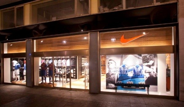 negozio nike napoli