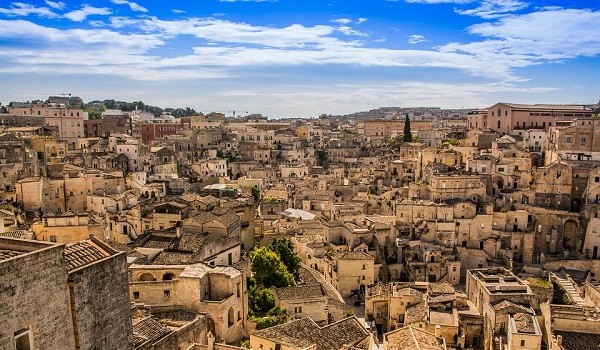 Basilicata, lavoro a tempo indeterminato per 25