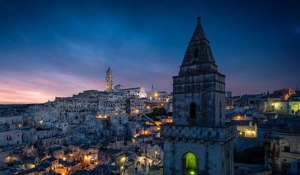 Lavoro Matera: concorso per autisti a tempo indeterminato