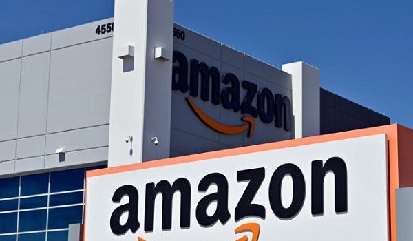 Lavoro Abruzzo, posti nello stabilimento Amazon