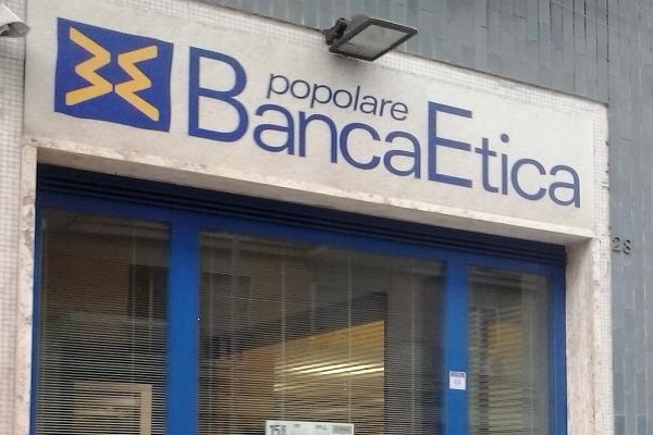 Bari, lavoro in banca