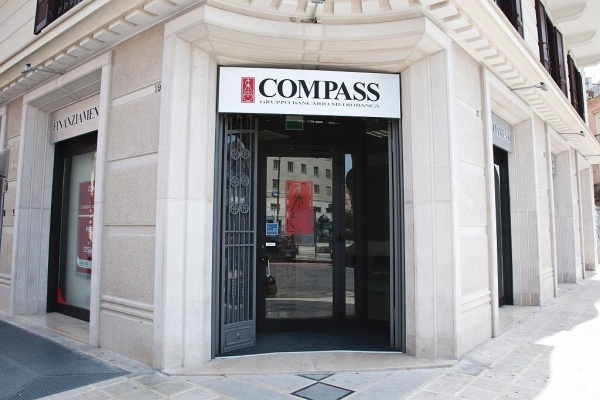 Compass, cv per la filiale di Crotone