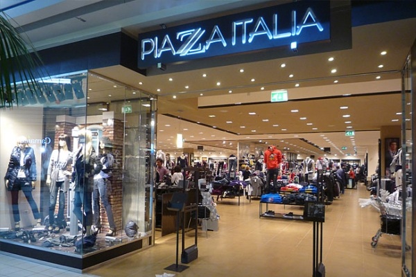 Campania, Piazza Italia assume