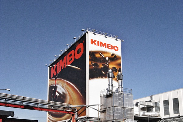 Kimbo assume in Campania