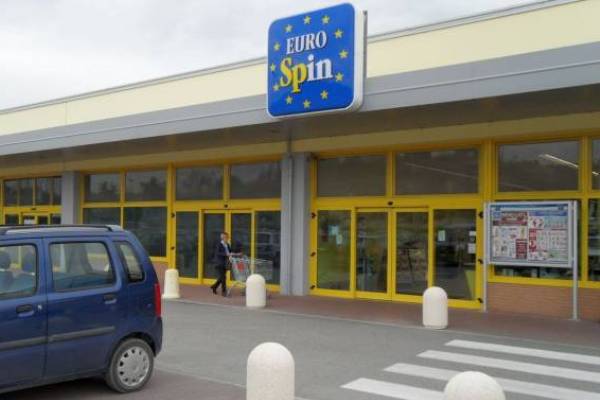 Calabria: lavoro nei supermercati a Cosenza
