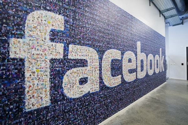 Social jobs, a lavoro con Facebook