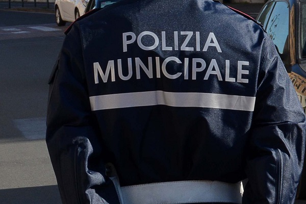 Tempo indeterminato in Calabria: concorso per Agenti di Polizia