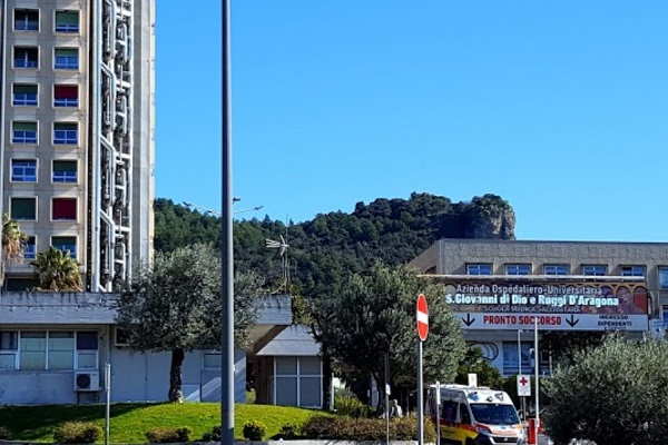 Campania, 160 posti di lavoro in ospedale a tempo indeterminato