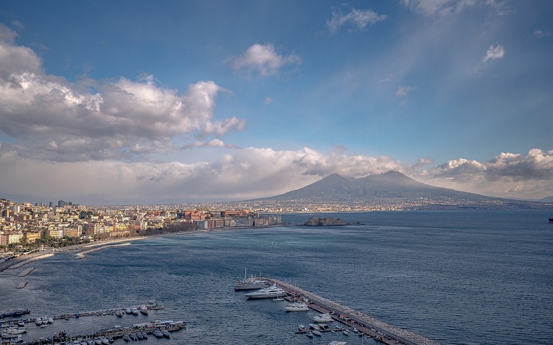 Lavoro Napoli: assunzioni da Unicredit