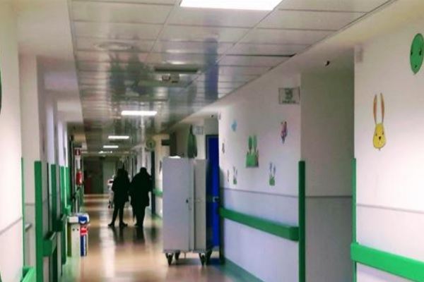 Lavoro Campania, concorso pubblico per 60 OSS in ospedale