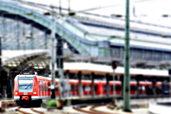 Lavoro Campania nelle Ferrovie: cercasi giovani operai